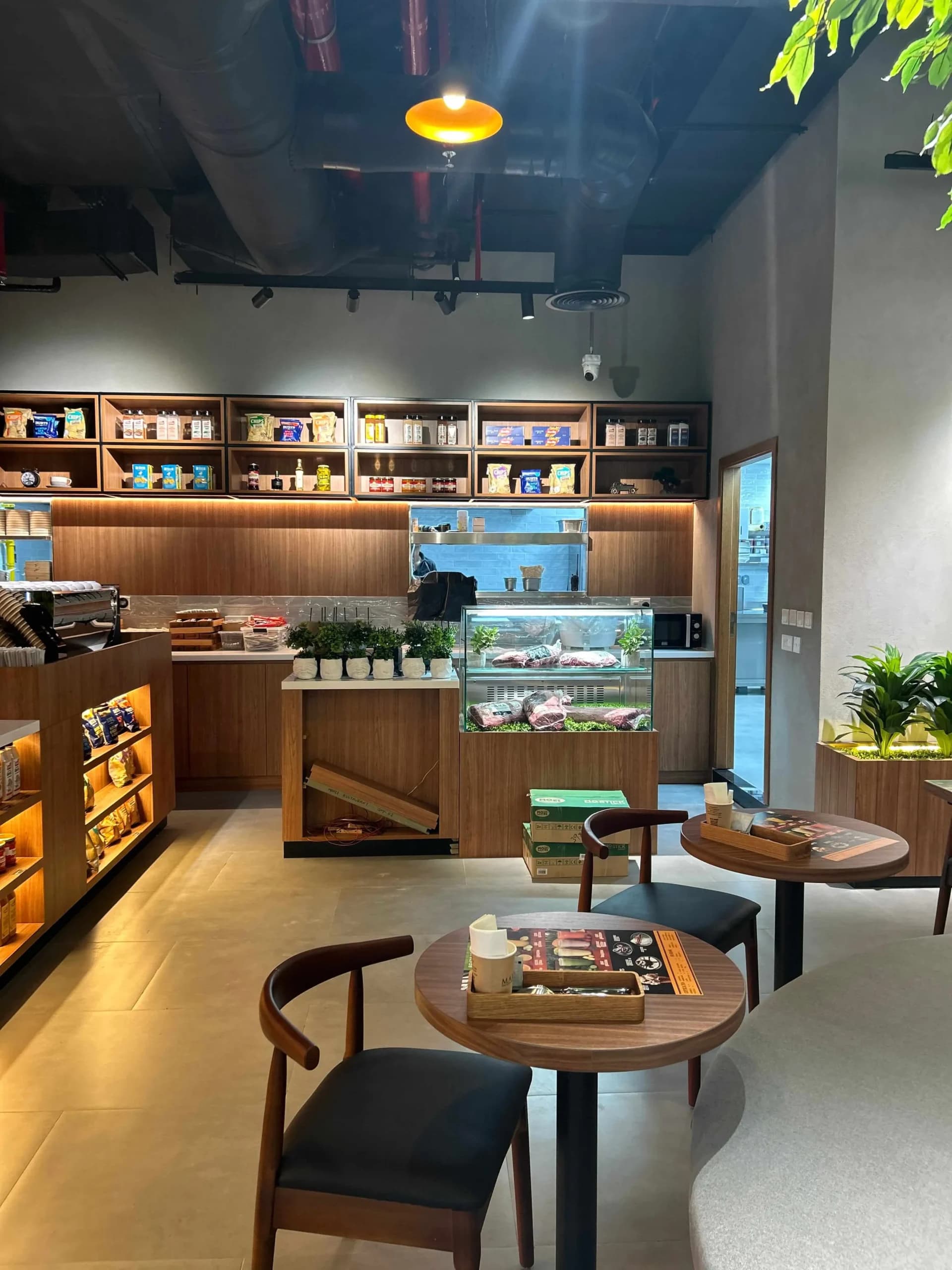 Maxzi — The Good Food Store — image 2