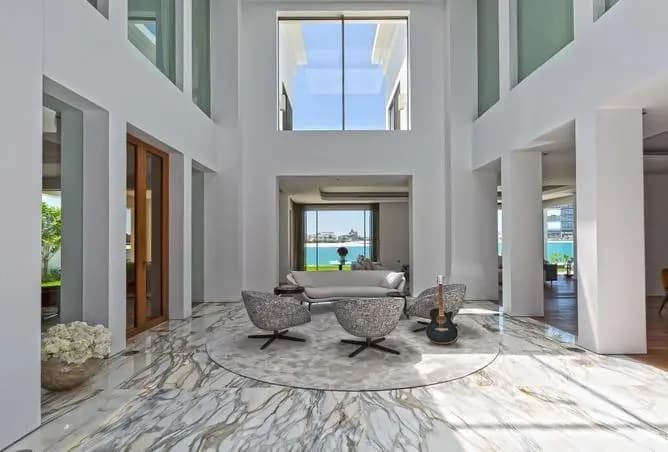 Palm Villa — image 4